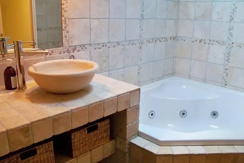 Gîte Le Galta - Maison entiére tout équipée, 2 chambres, SdB avec bain à remous, terrasse privative Saint-Fortunat-sur-Eyrieux Hébergement de vacances