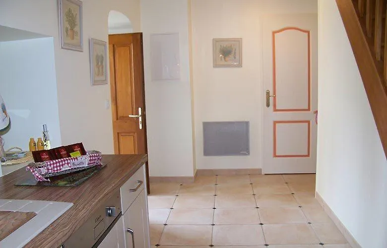 Hébergement de vacances Gîte Le Galta - Maison entiére tout équipée, 2 chambres, SdB avec bain à remous, terrasse privative Saint-Fortunat-sur-Eyrieux France